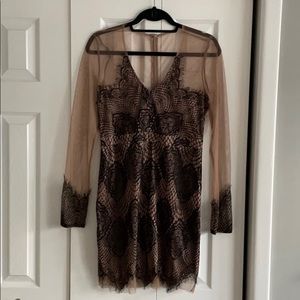 Tobi black and nude lace long sleeve dress